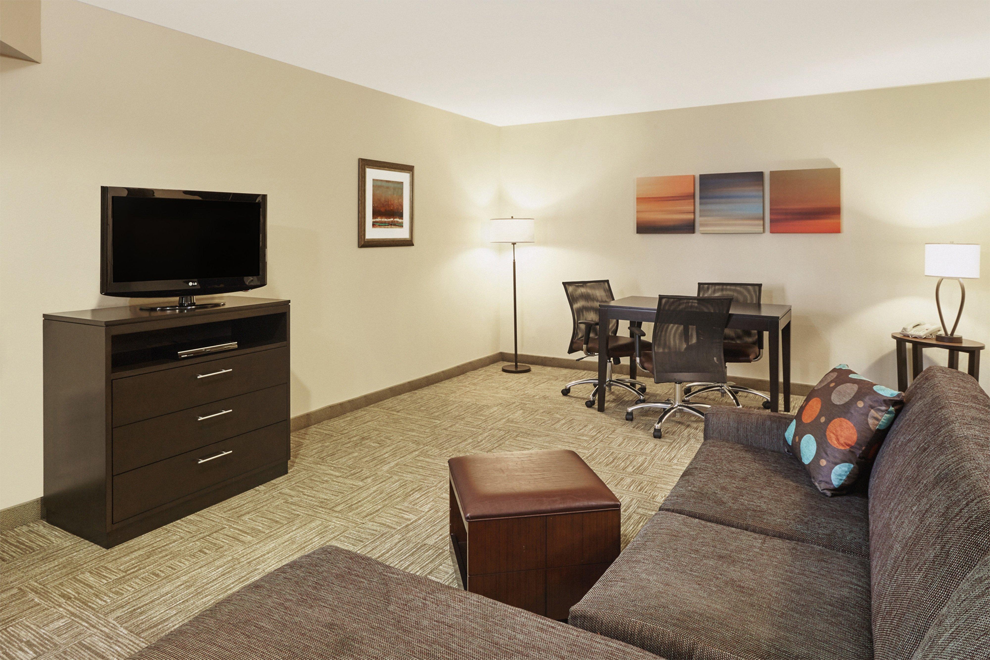 Staybridge Suites Lincolnshire By Ihg Екстериор снимка
