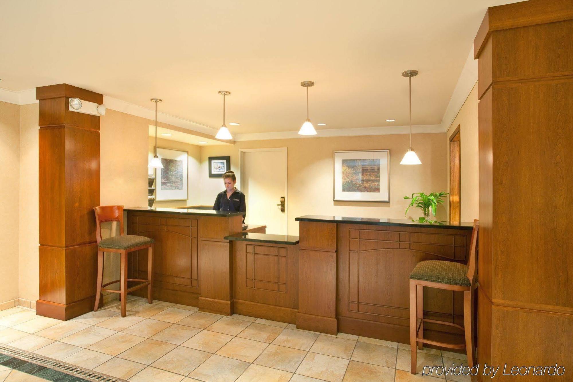 Staybridge Suites Lincolnshire By Ihg Екстериор снимка